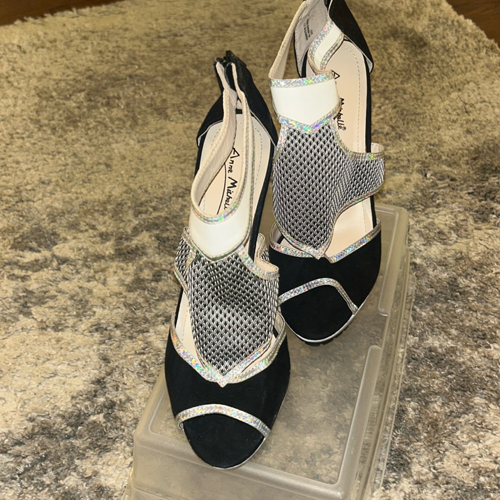 Anne Michelle, Black, white & Silver Peep Toe Heels